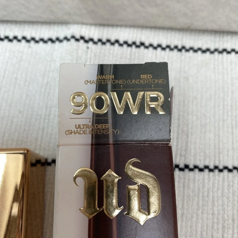 Urban Decay Stay Naked Weightless Liquid Foundation #90WR~ 30ml/1oz ~ NIB